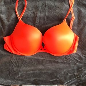 32DD Very Sexy Pushup/Pigeonnant Bra